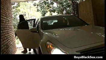 Blancos jóvenes follados por negros XVIDEOS