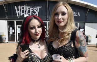 Les Meilleurs Looks Du Hellfest 2015