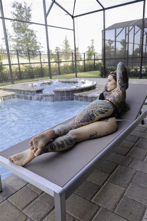 Peekaboo I Spy A Pussy Tattoo Nudes PunkGirls NUDE PICS ORG