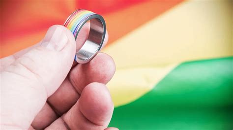 El Matrimonio Gay La Medida Que Permiti Una Dr Stica Ca Da De Los Suicidios Entre Los