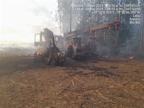 Ataque Incendiario En Lebu Deja Cerca De Maquinarias Quemadas Y