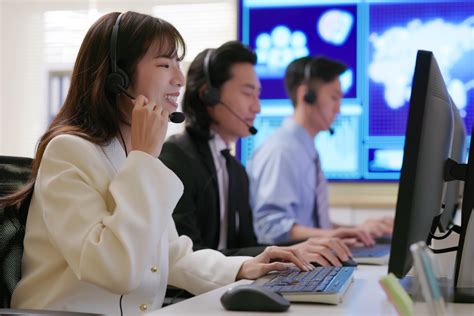 An explanation of the innovative services provided by Lenmark 8