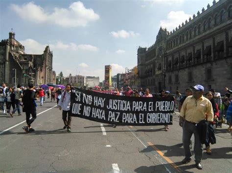 Lucha Magisterial El Magisterio Hoy Llegó Al Zócalo De La Ciudad De México