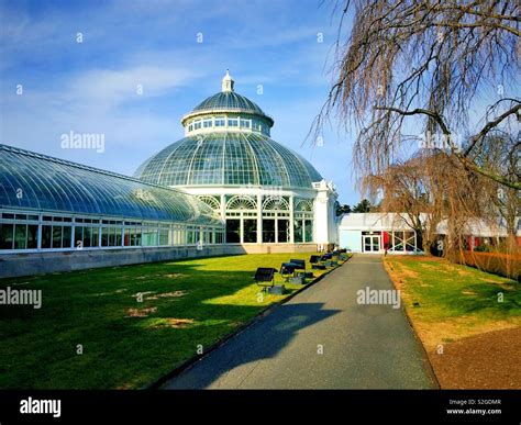 New York Botanical Garden Features The Enid A Haupt Conservatory The