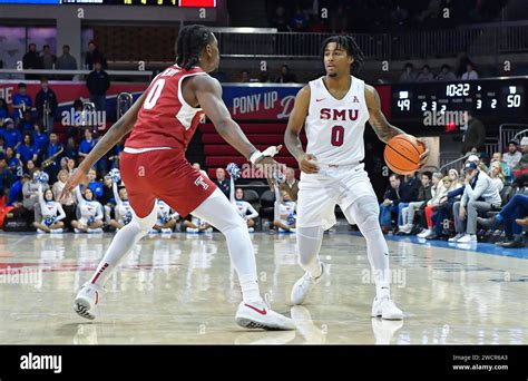 January Smu Mustangs Guard B J Edwards Looks Around A Temple