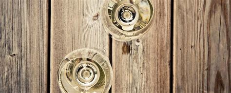 Водка Корела, Можжевеловая, 0.5 л. купить водку в Москве, цена 0 рублей ...