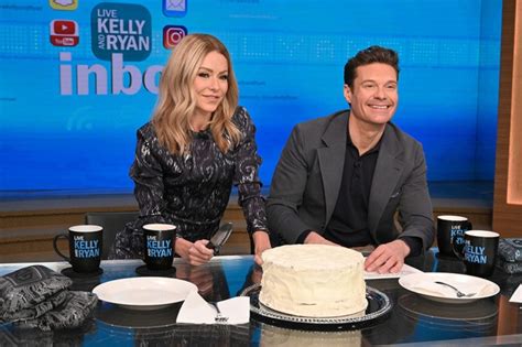 Ryan Seacrest On ‘Live With Kelly & Ryan’: Photos – Hollywood Life