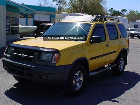 2001 Nissan Xterra Xe Yellow Custom Interior