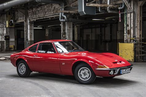 Opel GT (1965-1970) - Auto titre