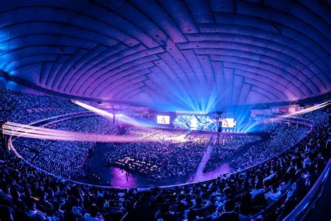 Niziu、初のドーム公演がスタート＆東京ドーム2daysで10万人以上を動員 新曲を初パフォーマンス（画像：全7枚） ライブ・セット