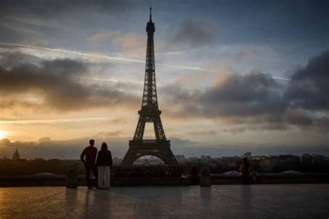 France Le Gouvernement Veut Classer La Tour Eiffel Parmi Les