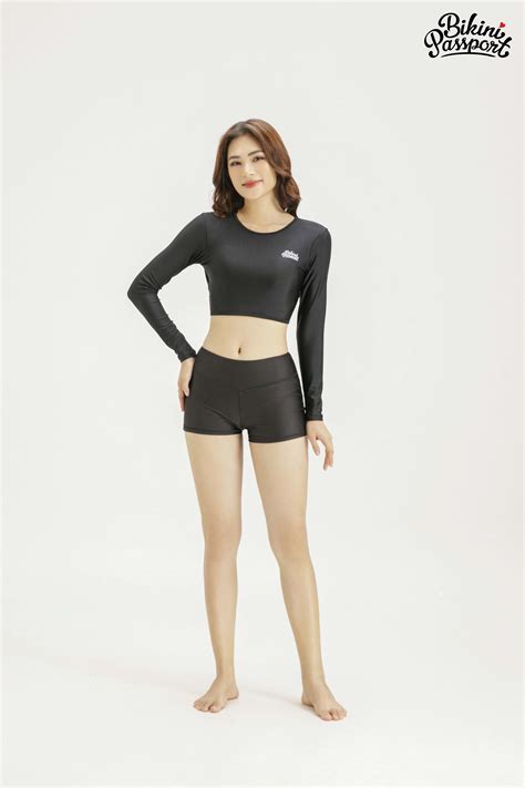 Quần bơi nữ đồ bơi nữ BIKINI PASSPORT kiểu cạp cao kín đáo màu Đen