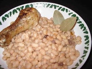 Melalag ou la vilaine gourmande Haricots blancs salées ou Cassoulet