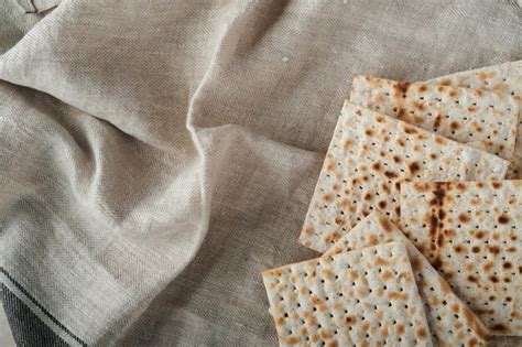 Conceito De Celebra O Da P Scoa Matzah Vermelho Kosher E Noz Ritual