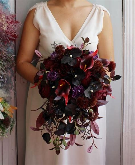 Gothic Wedding Bouquet Black Burgundy Bouquet Halloween Etsy In 2021