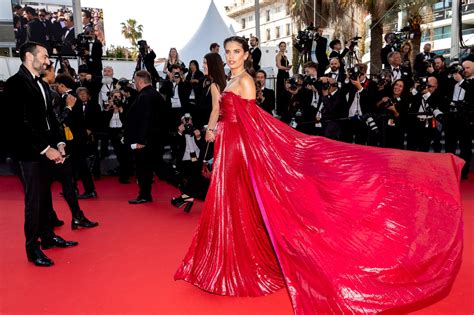 Sara Sampaio Sexy Legs And Upskirt Hot Celebs Home