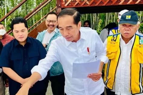 Tinjau Pembangunan Istana Presiden Di IKN Jokowi Optimis Agustus 2024