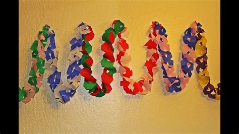 Diy Crepe Paper Streamer Decorations Youtube Christmas Streamer