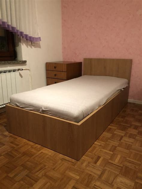 Postelje 90x200