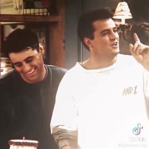 Chandler And Joey Friends Best Moments Friends Scenes Cute Celebrity Guys