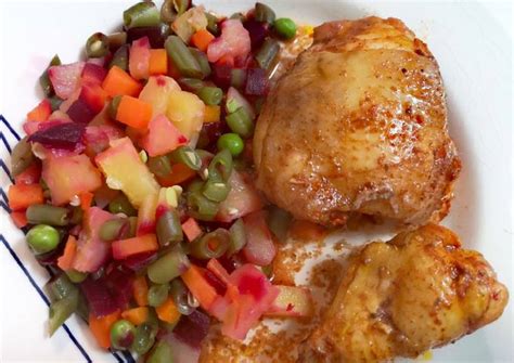 Pollo Al Horno Con Ensalada Rusa Receta De Romy Repetto Cookpad