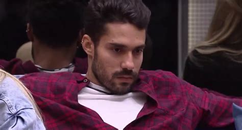 Arcrebiano é o segundo eliminado do paredão do BBB 21