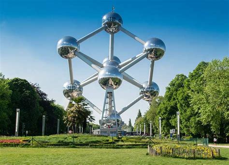 Atomium Bruksela Belgia Ciekawostki Atrakcje Sadurski