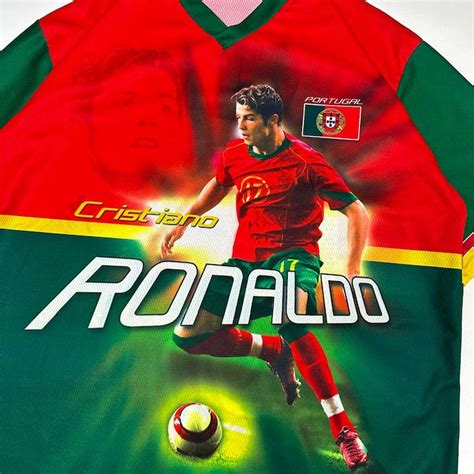 Soccer Jersey Cristiano Ronaldo T-paita (S) | Grailed