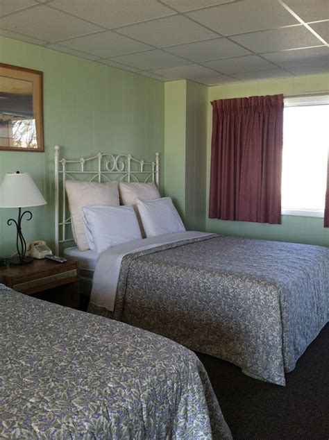 Blue Sea Motor Inn in North Truro | Best Rates & Deals on Orbitz