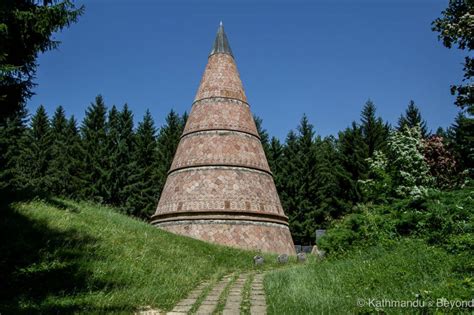 spomenik monument  freedom  berane montenegro