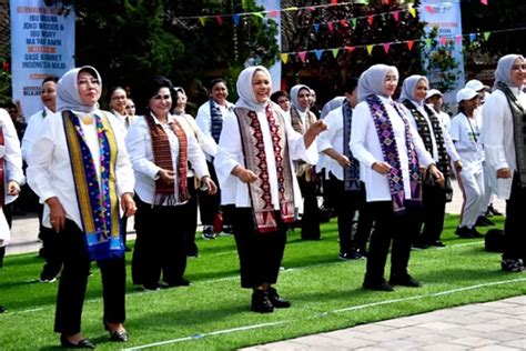 Melestarikan Permainan Tradisional Di Tengah Gempuran Permainan Modern