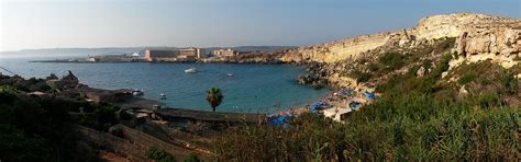 Paradise Bay - Paradise Beach - Malta travel guide