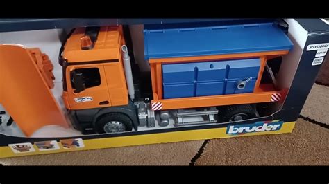 Unboxing Expensive, Discontinued, Bruder Mercedes Benz Arocs Snowplow ...