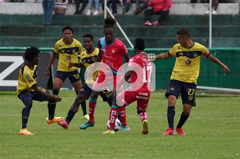 Fotografías Deportes FBL SERIE B CHACARITAS NACIONAL