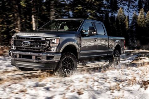 The 2022 Ford F-150 Darkens With the Lariat Black Appearance Package