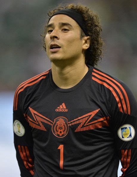 100 Ideas De Memo Ochoa En 2021 Mejor Portero Del Mundo Seleccion