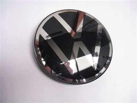 ZNACZEK EMBLEMAT VW TOUAREG POD RADAR 760853601E 760853601E za 299 zł z