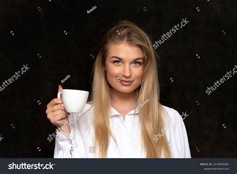 Portrait Happy Beautiful Blonde 2025 Years Stock Photo 2176291081 Shutterstock