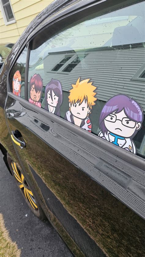 Ichigo Kurosaki Bleach Durable Anime Laptop Car Peeker Sticker