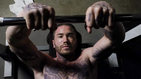 fast, simple image host | Banshee, Tom pelphrey, Actors with tattoos