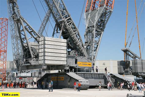 Liebherr Lr 13000 Crawler Crane Thevessens Equipment Guides