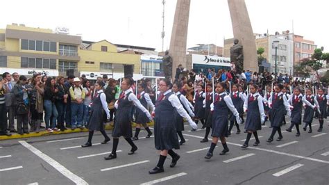 En centro cívico juramentaron policías escolares de diversas iiee de