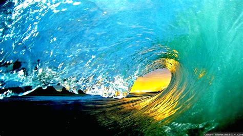 Tropical Waves Screensavers and Wallpaper (55+ images)