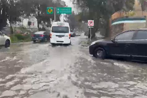 Inundaciones en Tijuana afectan a la Vía Rápida