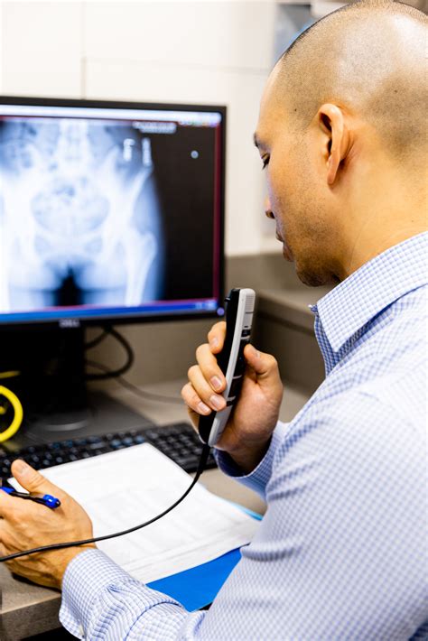 Orthopedic Pain Management in Kansas City - KCOA