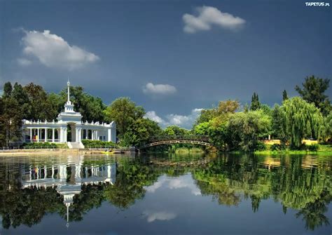 Jezioro Park Mostek Krzywy Róg Ukraina