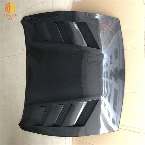 The Black Carbon Fiber Hood Of The Vent Is Suitable For Nissan 370z Z34