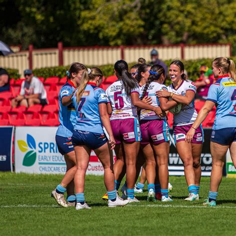 Official Telstra Womens Premiership Profile Of Shellie Long For North