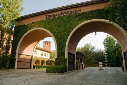 Charitybuzz: Animation 101: DreamWorks Animation Studio Tour for 4 ...