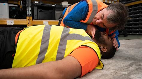 3 Day First Aid At Work Course Red Cross Training